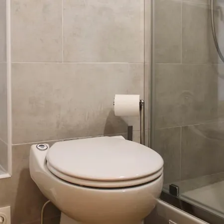 Appartamento Charming For 2 In The Heart Of Parigi