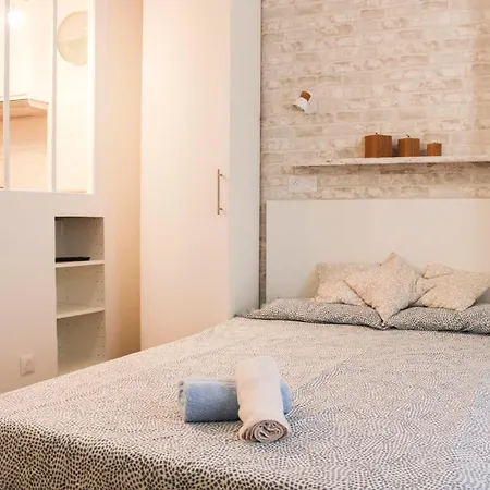 Appartamento Charming For 2 In The Heart Of *